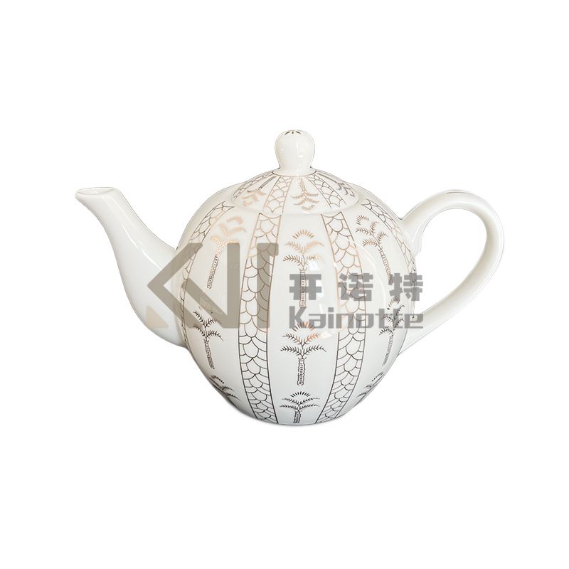 Factory Customized Middle Eastern Tea Serving Pot Luxury New Bone China Tea Pot With Traditional Gold Pattern Budget Friendly Fine Porcelain Tea Set With Gold Stamping Design 005